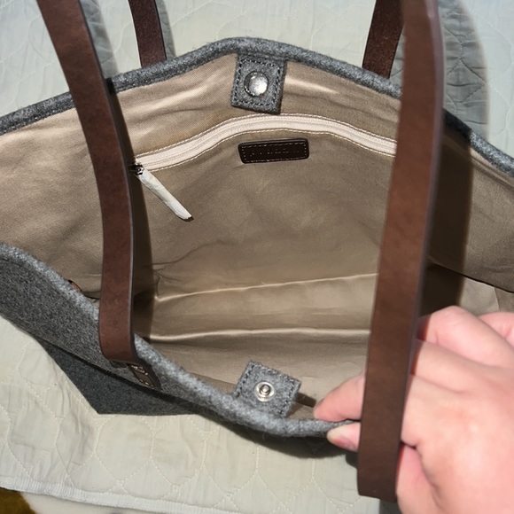 New Piazza flannel tote - Picture 2 of 6